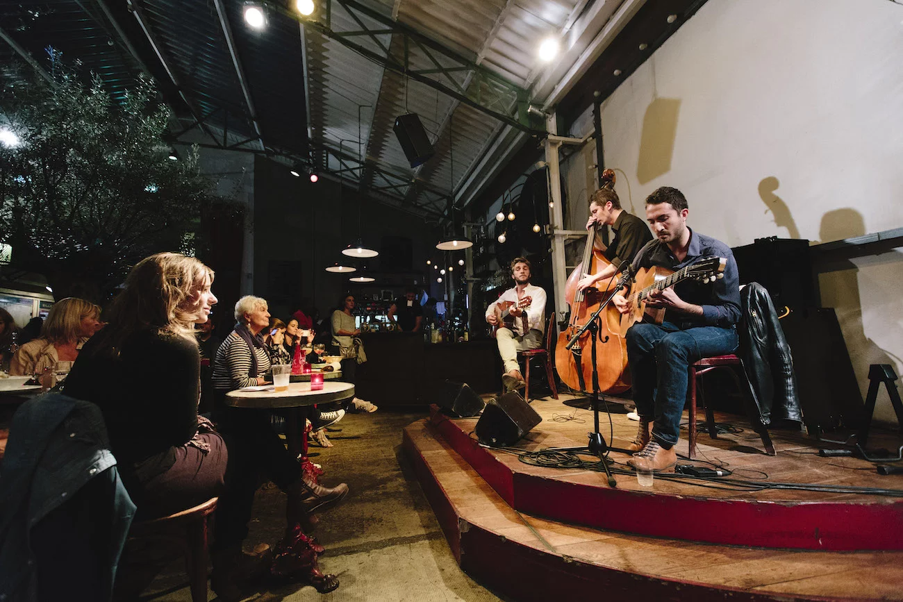 La halle aux oliviers